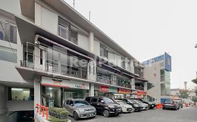 Sang Surya GuestHouse Syariah Near RS Hasan Sadikin Mitra RedDoorz